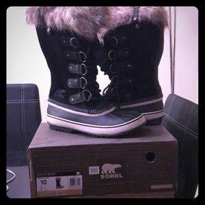 Sorel Joan of arctic boot